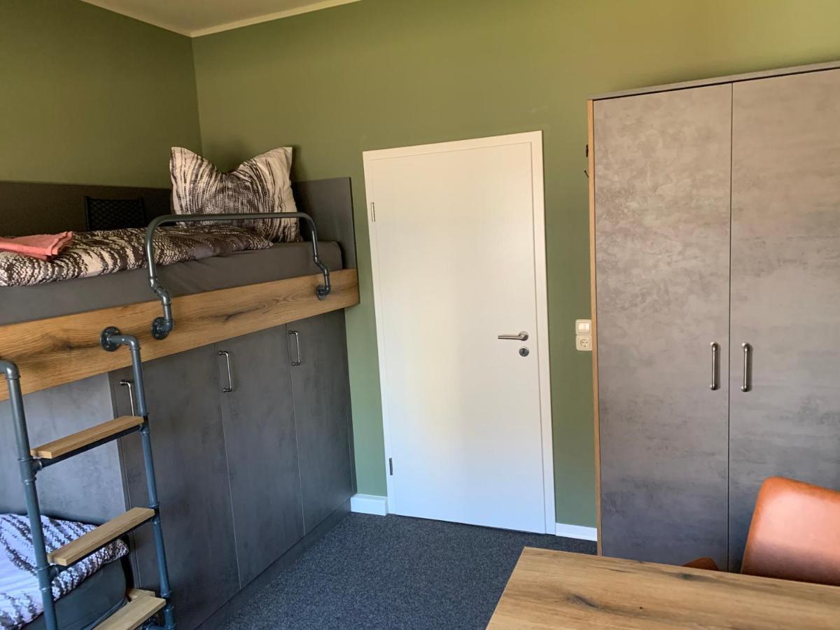 Gaestezimmer In Einer Ferienwohnung Thiele In Rosswein Eksteriør billede